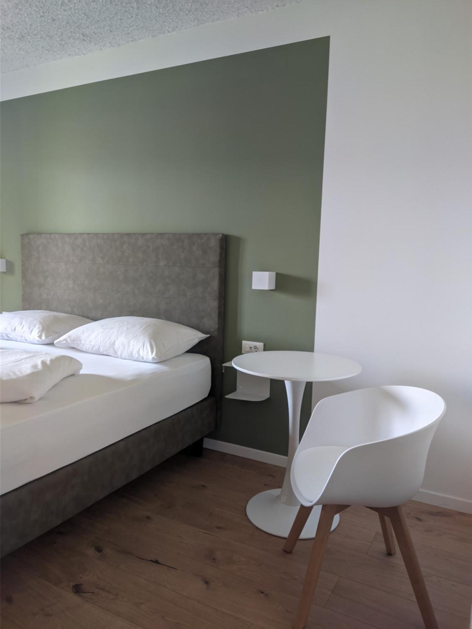 Hotel Garni Saltneregg à Caldaro Extérieur photo