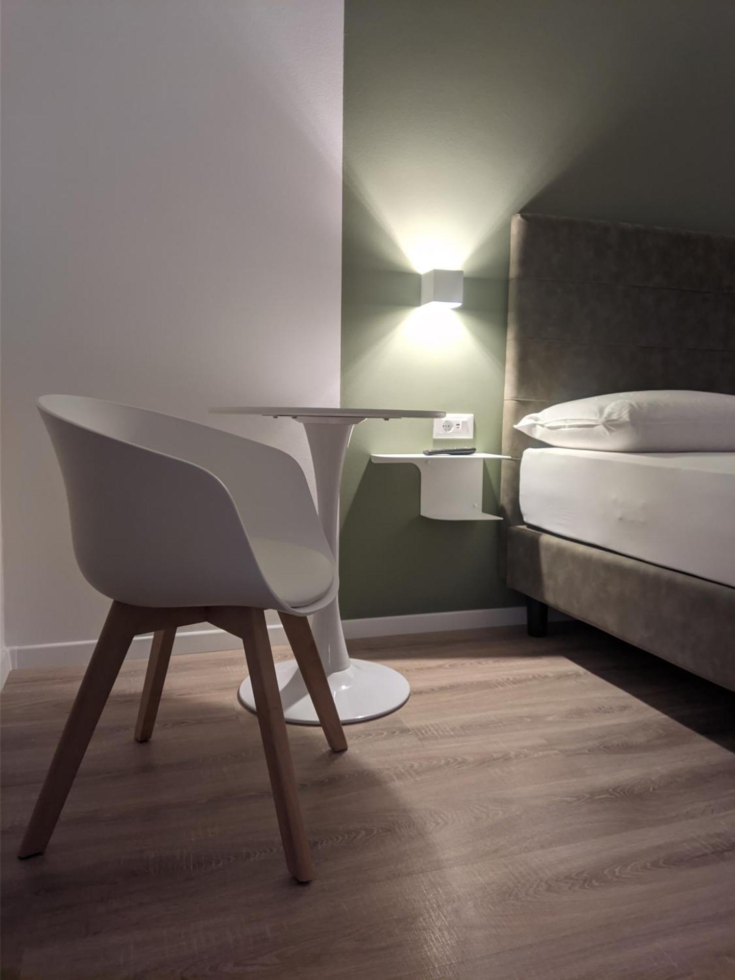Hotel Garni Saltneregg à Caldaro Extérieur photo