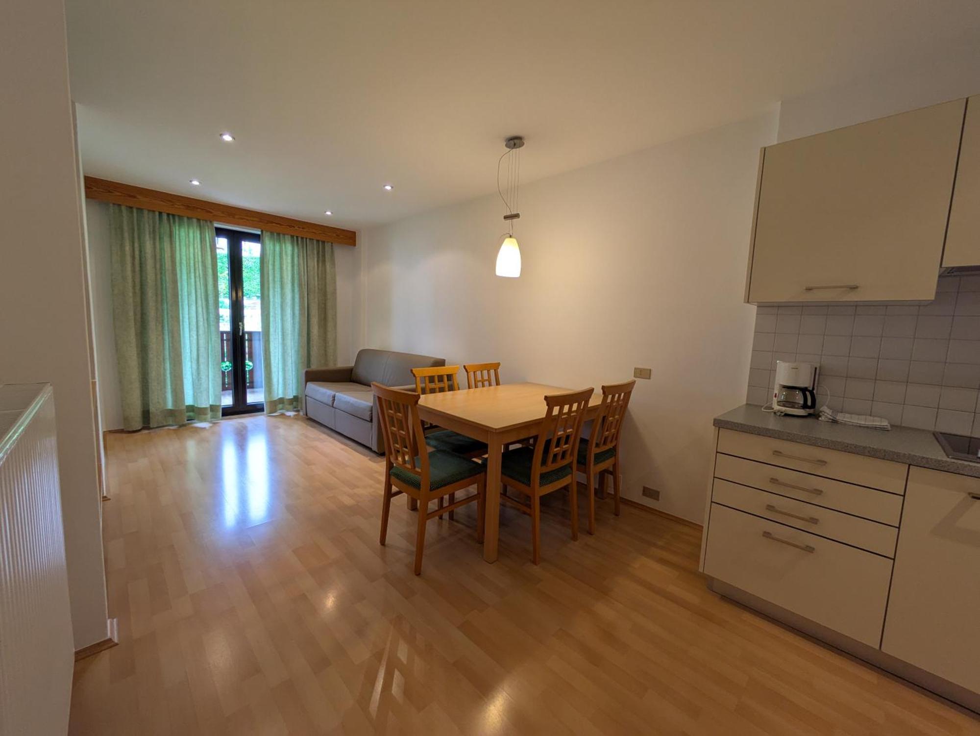 Hotel Garni Saltneregg à Caldaro Extérieur photo