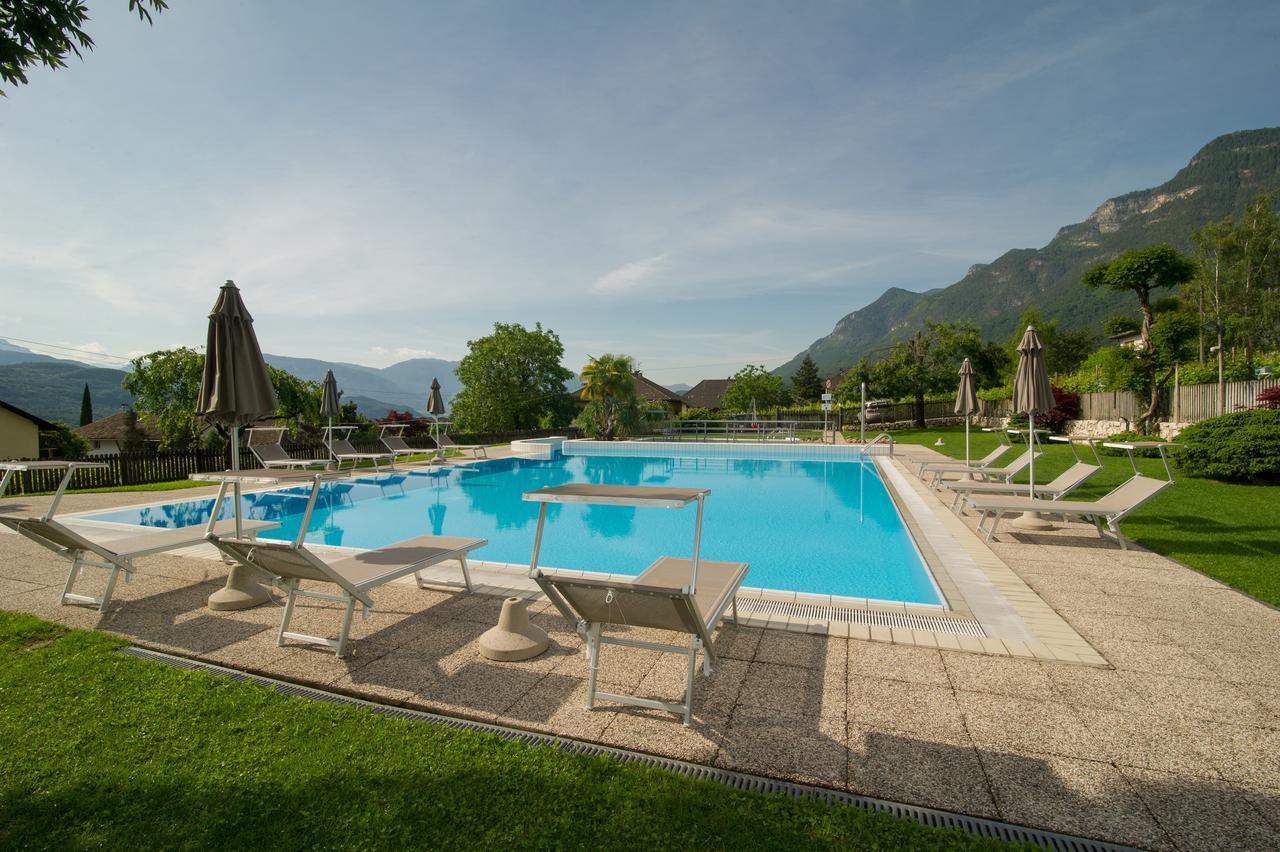 Hotel Garni Saltneregg à Caldaro Extérieur photo